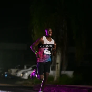 Runner Photo 7882891