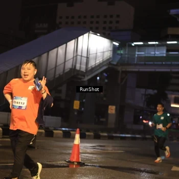Runner Photo 7882900