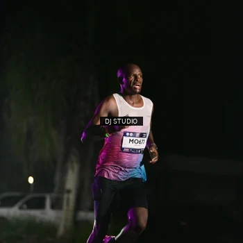 Runner Photo 7882914