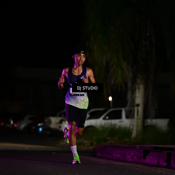 Runner Photo 7882925