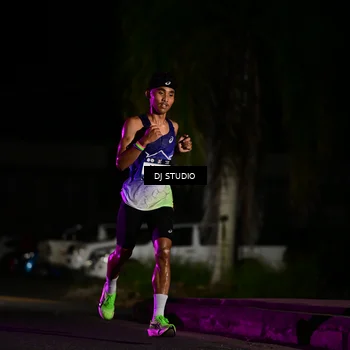 Runner Photo 7882932