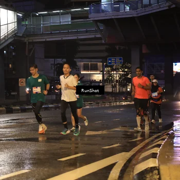 Runner Photo 7882935