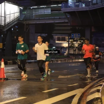 Runner Photo 7882941