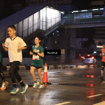 Runner Photo 7882976