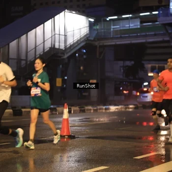 Runner Photo 7882977