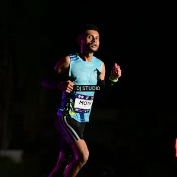Runner Photo 7882980