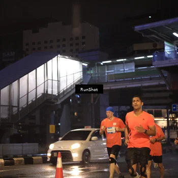 Runner Photo 7883001