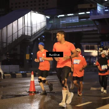 Runner Photo 7883006