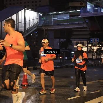 Runner Photo 7883025