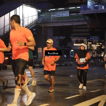Runner Photo 7883026