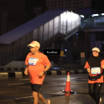 Runner Photo 7883056