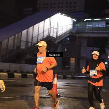 Runner Photo 7883074