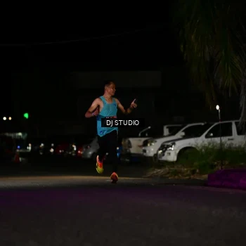 Runner Photo 7883112