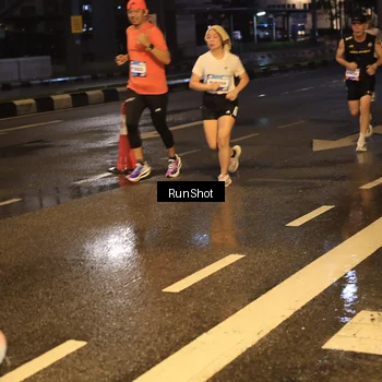 Runner Photo 7883114
