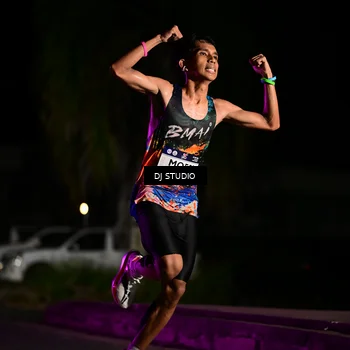 Runner Photo 7883115