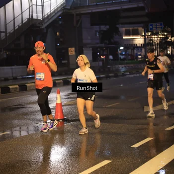 Runner Photo 7883125