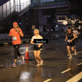 Runner Photo 7883129