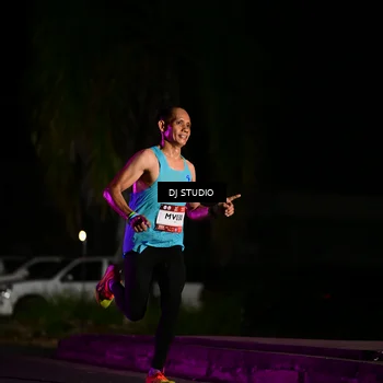 Runner Photo 7883138