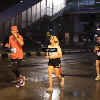 Runner Photo 7883143
