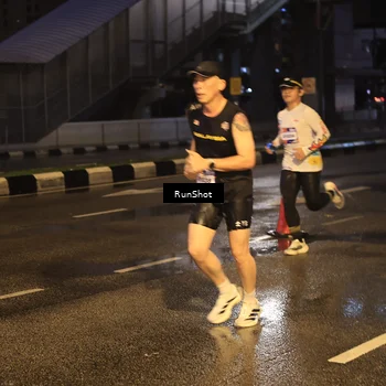 Runner Photo 7883205