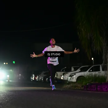 Runner Photo 7883208
