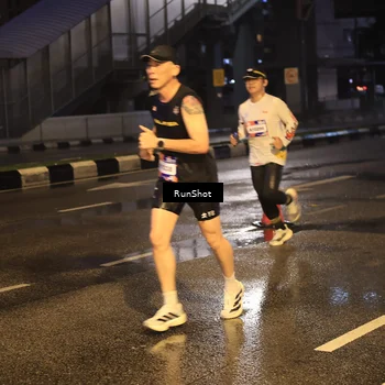 Runner Photo 7883211