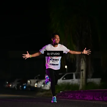 Runner Photo 7883214