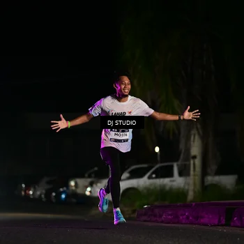 Runner Photo 7883215