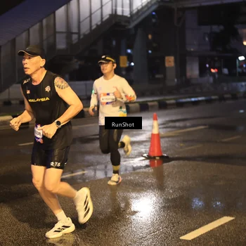 Runner Photo 7883219
