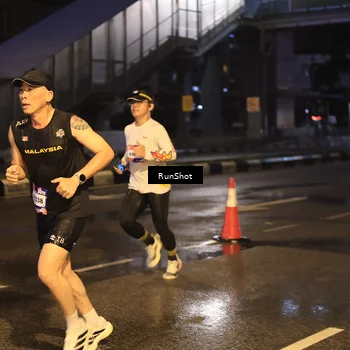 Runner Photo 7883223