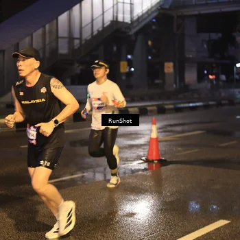 Runner Photo 7883225