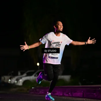 Runner Photo 7883236