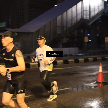 Runner Photo 7883237