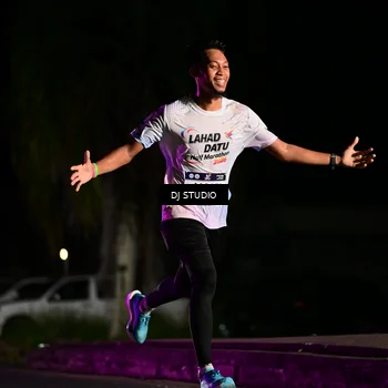 Runner Photo 7883249