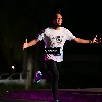 Runner Photo 7883256