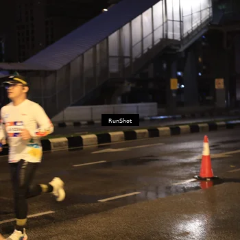 Runner Photo 7883258