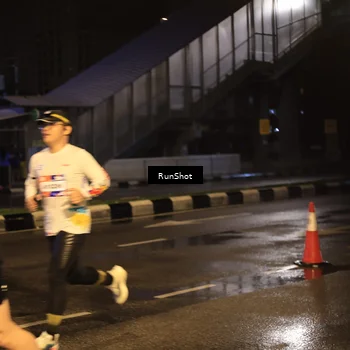 Runner Photo 7883259