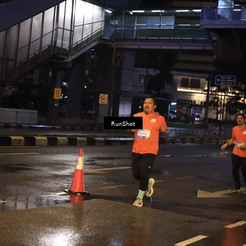 Runner Photo 7883279