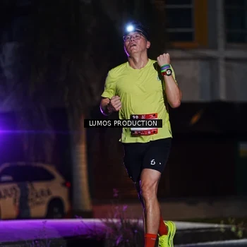 Runner Photo 7883290
