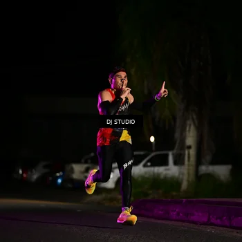 Runner Photo 7883323