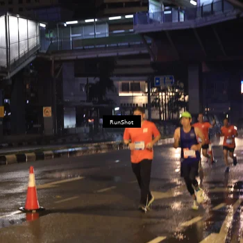 Runner Photo 7883324