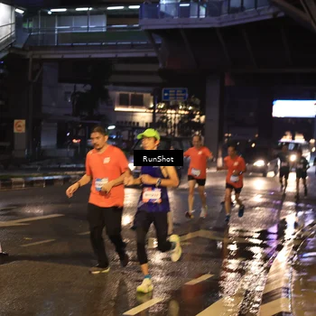 Runner Photo 7883336