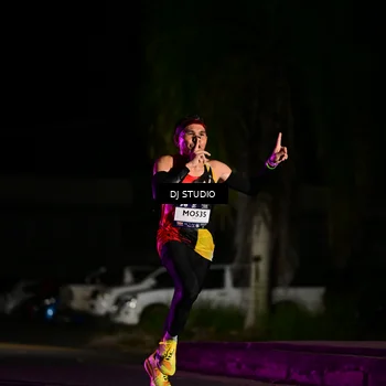 Runner Photo 7883337