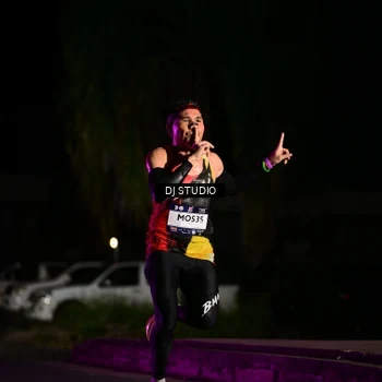 Runner Photo 7883347