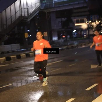 Runner Photo 7883348