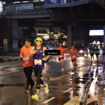 Runner Photo 7883350