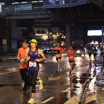Runner Photo 7883355