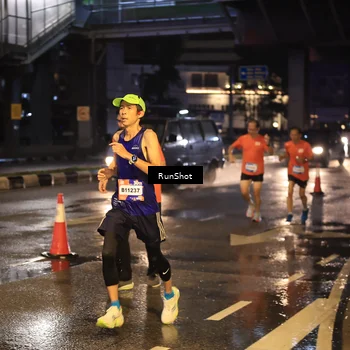 Runner Photo 7883362