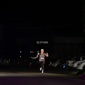 Runner Photo 7883364