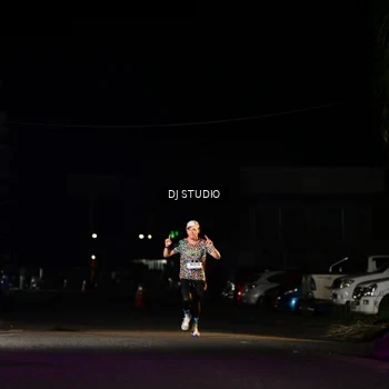 Runner Photo 7883368